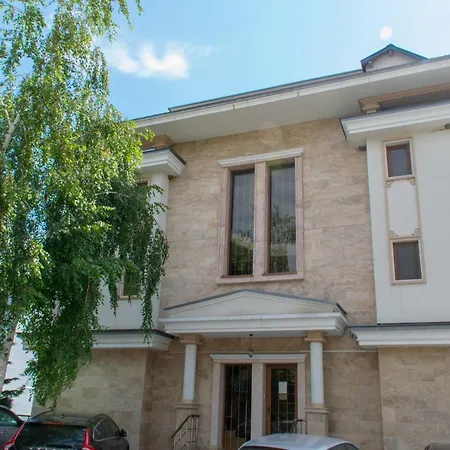 Paraiso Theopolis 호텔 오브조르