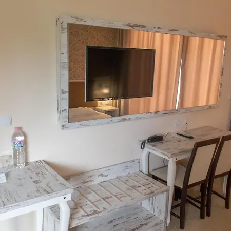 Hotell Paraiso Theopolis 3*