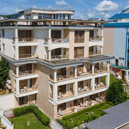 Paraiso Theopolis Отель Обзор