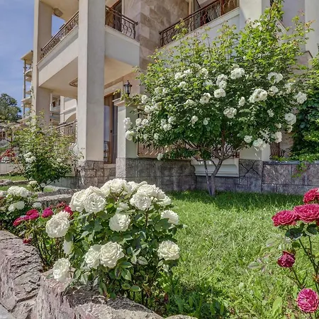 Paraiso Theopolis 酒店