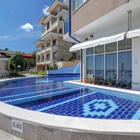 Paraiso Theopolis Отель Обзор