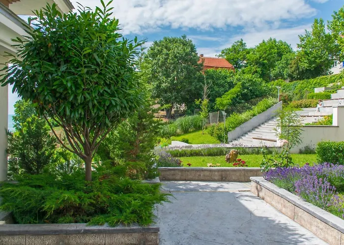 Hotel Paraiso Theopolis