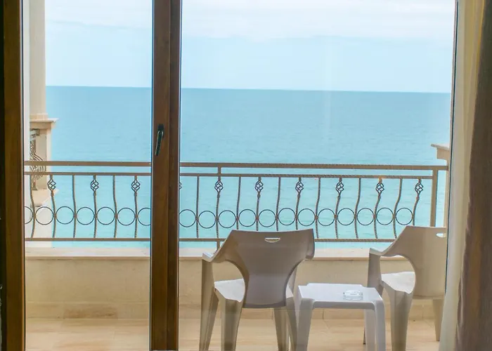 Paraiso Theopolis 3* 奥布佐尔