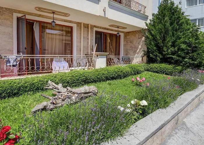 Paraiso Theopolis 奥布佐尔