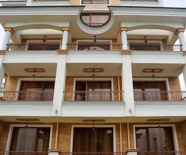 Paraiso Theopolis 酒店 3*