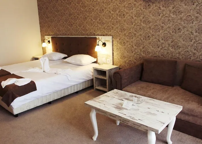 Paraiso Theopolis 3*